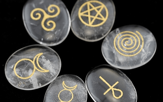 LES WICCA CRISTAL DE ROCHE