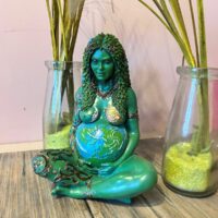 Gaïa le Terre Mère statue d'art peinte à la main Nemesis Now boutique La Porte des Secrets