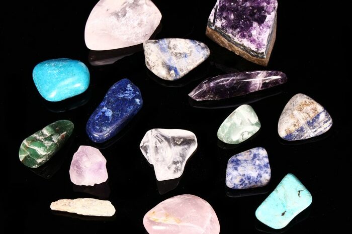 grimoire-des-secrets-pourquoi-recharger-vos-pierres