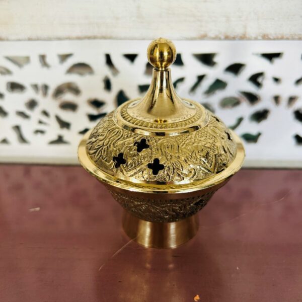 Encensoir antique à motifs laiton or - Brûle encens pour charbon, cône, encens résine, herbes... Boutique ésotérique La Porte des Secrets