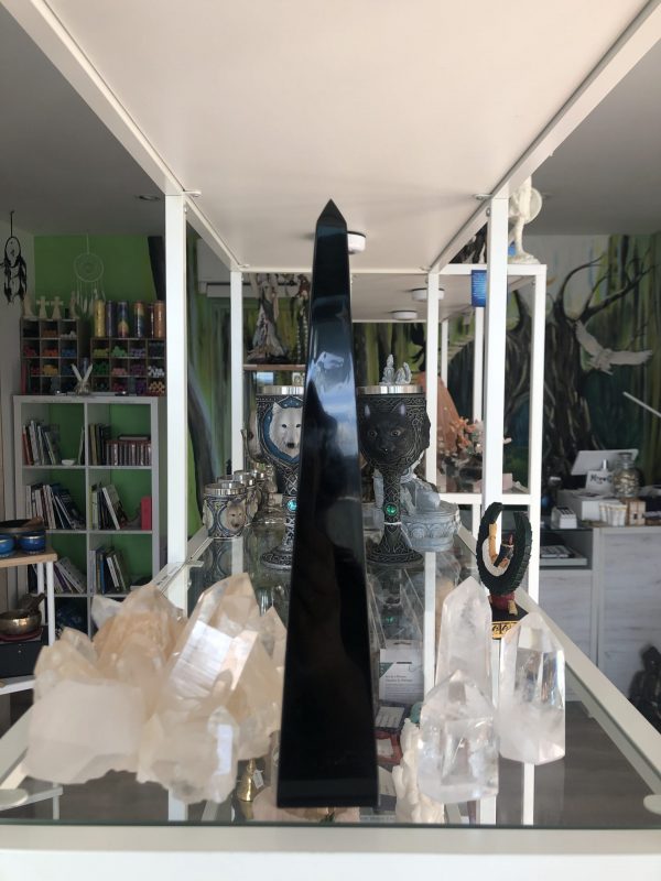 Obélisque d'Obsidienne noire