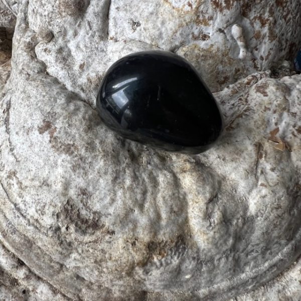 Pierre Roulée ONYX NOIR Brésil ou Mexique - boutique La Porte des Secrets