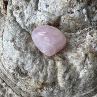 QUARTZ ROSE Mexique ou Brésil - Pierre roulée