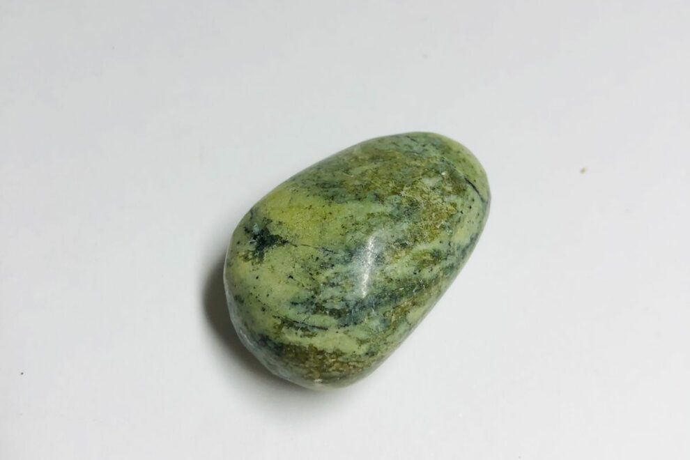 SERPENTINE du Pérou, pierre roulée