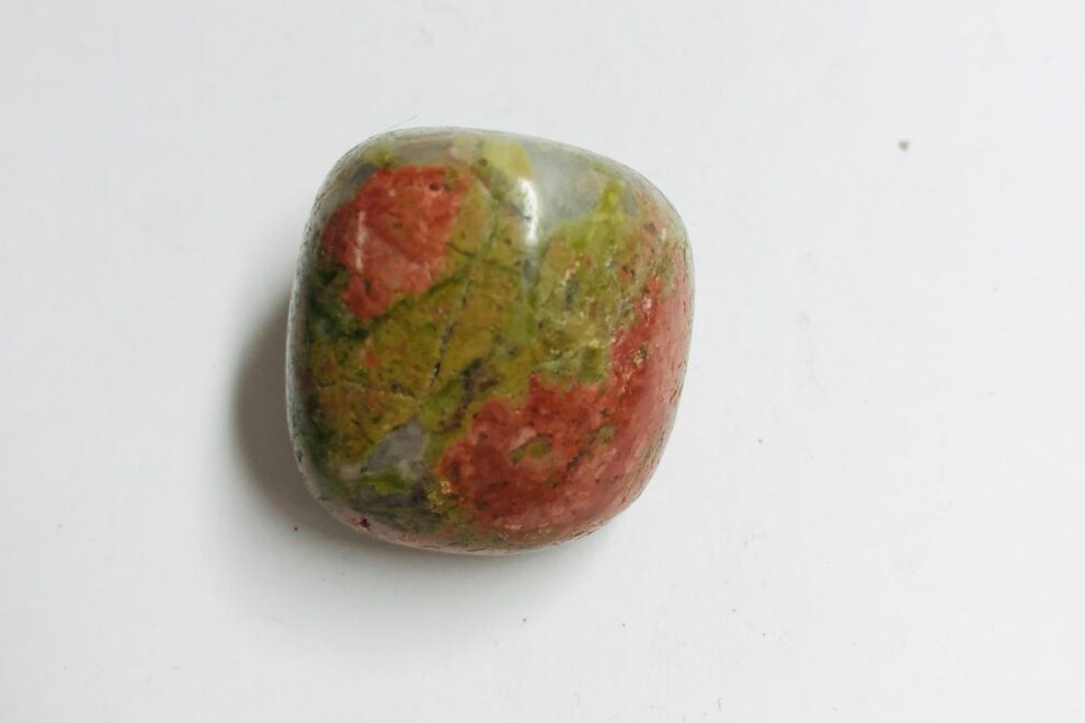 Pierre d'UNAKITE roulée USA