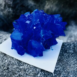 Chalcanthite minéral, pierre bleue (sulfate de cuivre)