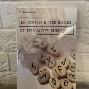 Le Pouvoir des RUNES et des MOTS RUNIQUES