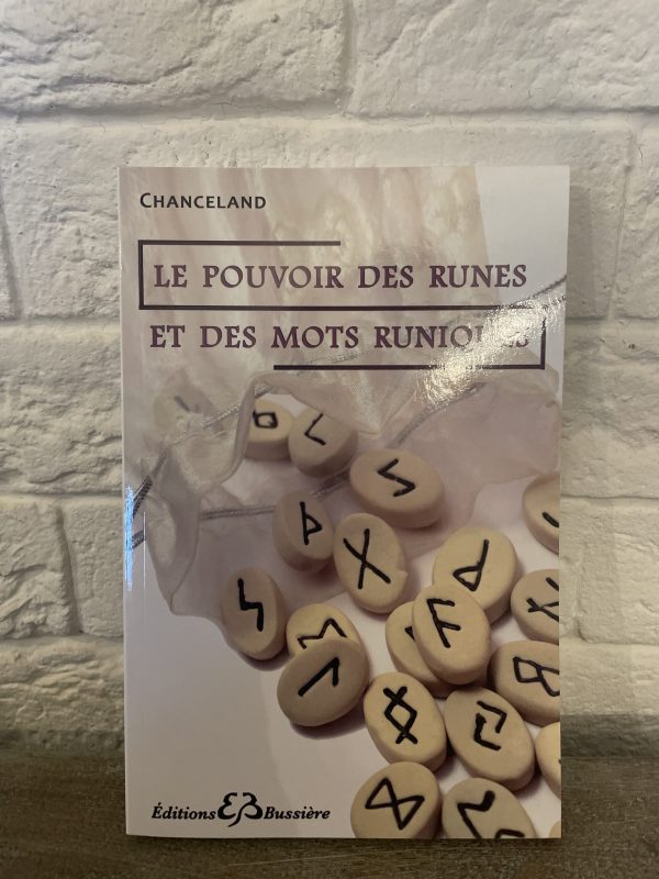 Le Pouvoir des RUNES et des MOTS RUNIQUES