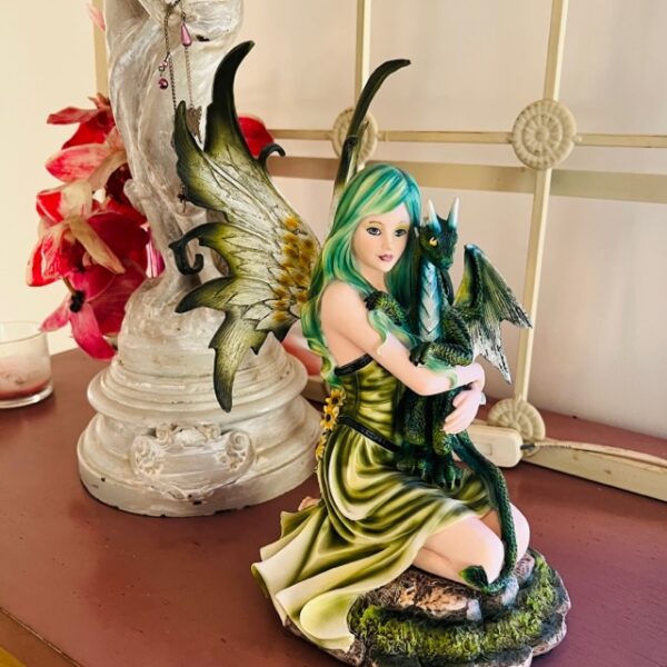 Fée des Dragons - magie et nature - Boutique La Porte des Secrets