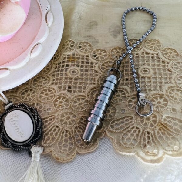 Pendule des bâtisseur s en laiton chromé - petit model 3.7cm - Boutique La Porte des Secrets