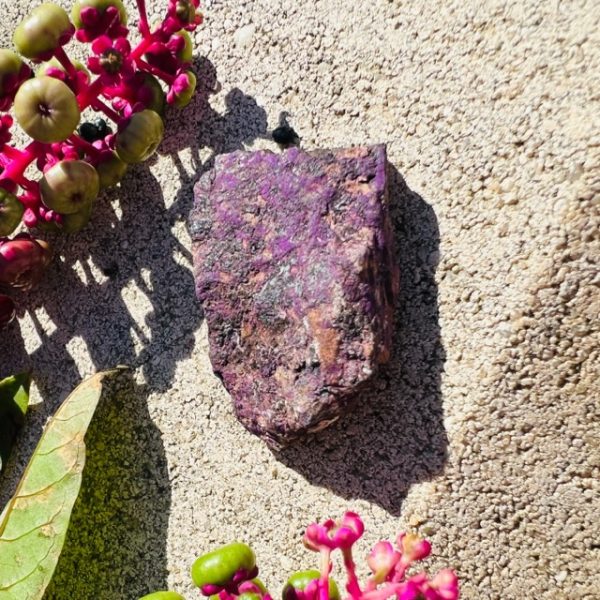 Puripurite pierre la plus pure du RAYON VIOLET