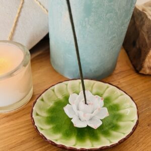 Porte encens rond "Fleur de lotus" en céramique - boutique La Porte des Secrets