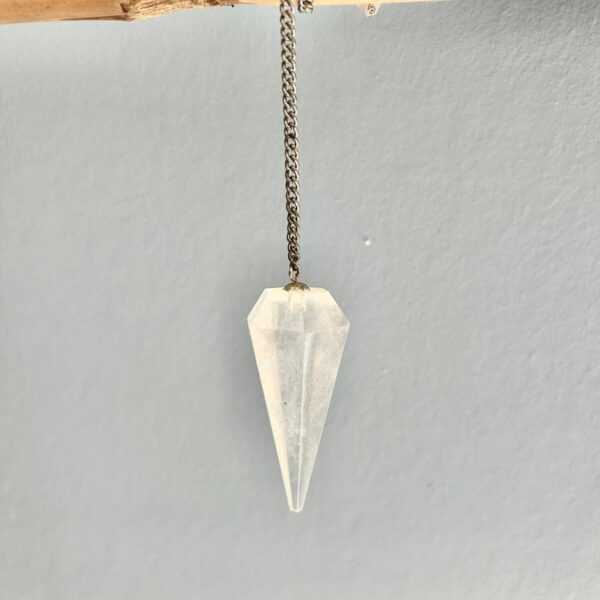 Pendule cristal de roche cône 6 face 5.7 cm- Pendule de radiesthésie boutique La Porte des Secrets