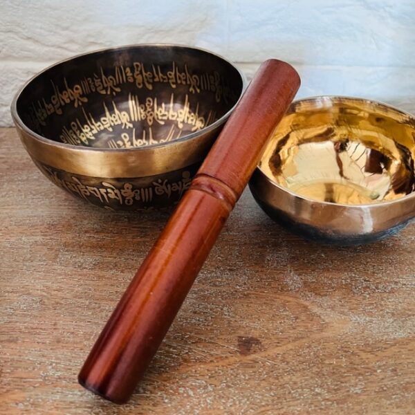 Bâton en bois pour bol chantant tibétain 19 cm - Boutique ésotérique La Porte des Secrets