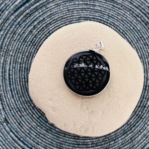 Fleur de Vie en pendentif obsidienne noire du Mexique 3.5cm - Boutique La Porte des Secrets