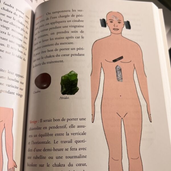 page parmi le livre des propriétés énergétiques des Pierres et Cristaux - Boutique La Porte des Secrets