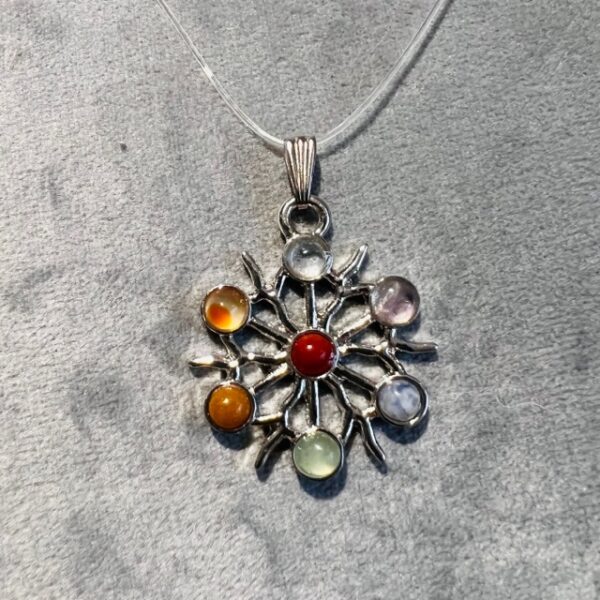 Pendentif Racine 7 chakras plaqué argent 3cm - Boutique ésotérique La Porte Secrets