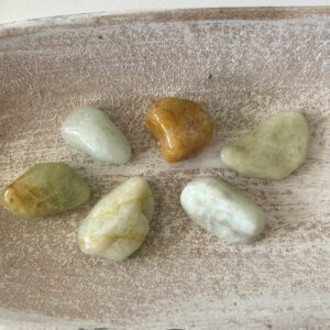 Béryl naturel Brésil - pierre roulée - Béryl naturel Brésil - pierre roulée - boutique La Porte des Secrets