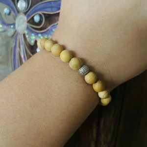 Bracelet en bois Arbovitaé (Arbre de vie) perles 8mm - Boutique La Porte des Secrets