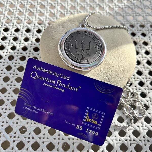 Quantum science volcanic médaillon, Energie Scalaire Quantique Pierre de lave et acier - Boutique La Porte des Secrets