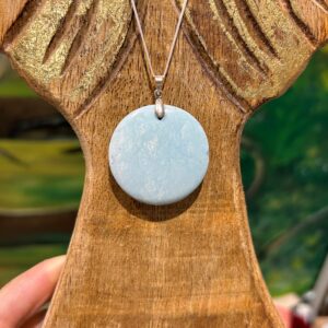 Pendentif en Opale bleue ronde bélière argent 925 - Boutique La Porte des Secrets