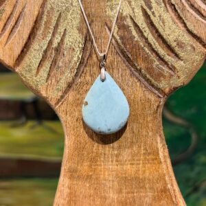 Pendentif en Opale bleue forme goutte