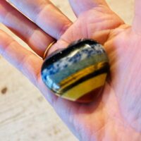 Cœur 7 chakras 5 cm x 4.5 cm en pierres naturelles Boutique La Porte des Secrets