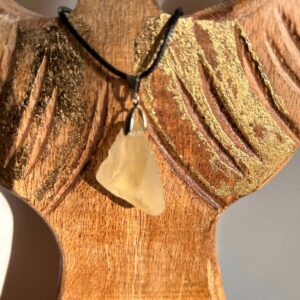 Pendentif Citrine naturelle, pierre brute forme libre - Boutique La Porte des Secrets
