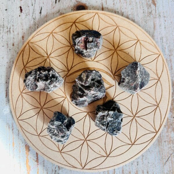 Zircon rouge ou Hyacinthe brut boutique La Porte des Secrets