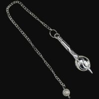 Pendule forme élancé et boule pointe en laiton argenté 6 cm x 1.5 cm boutique La Porte des Secrets