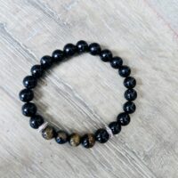 Bracelet triple protection tourmaline noire et 5 perles oeil de faucon tigre boutique de pierres et minéraux La Porte des Secrets