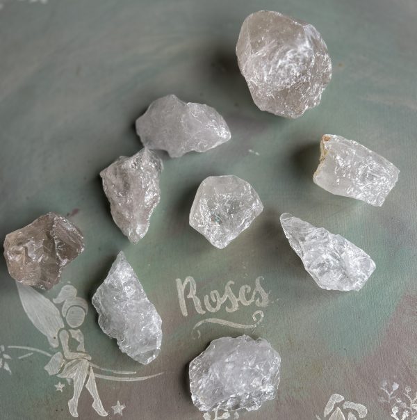 Cristal de roche extra brut du Brésil - Rien de mieux pour donner de l'énergie et booster ou aider vos végétaux taille environ 5-7cm Boutique de lithothérapie La Porte des Secrets