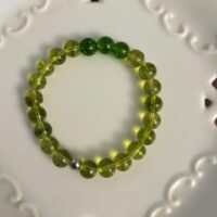 Bracelet Péridot chauffé 7.5 mm, avec 3 perles cristallisées 8mm et perle 6mm en argent 925 - Boutique La Porte des Secrets