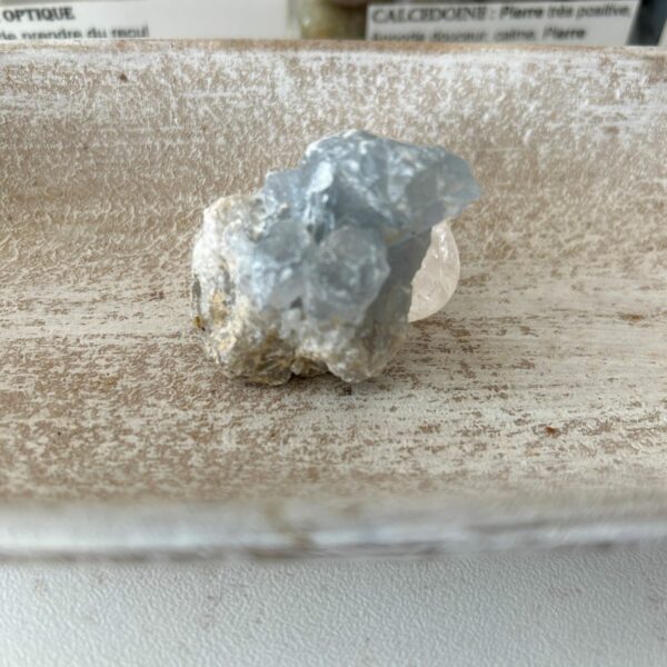 Célestine brute Espagne - tailles et poids variables - boutique La Porte des Secrets