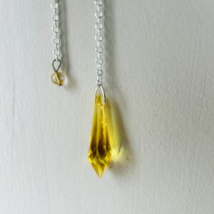 Pendule topaze 24 facettes en cristal Swarovski - Rare et introuvable - Boutique ésotérique La Porte des Secrets