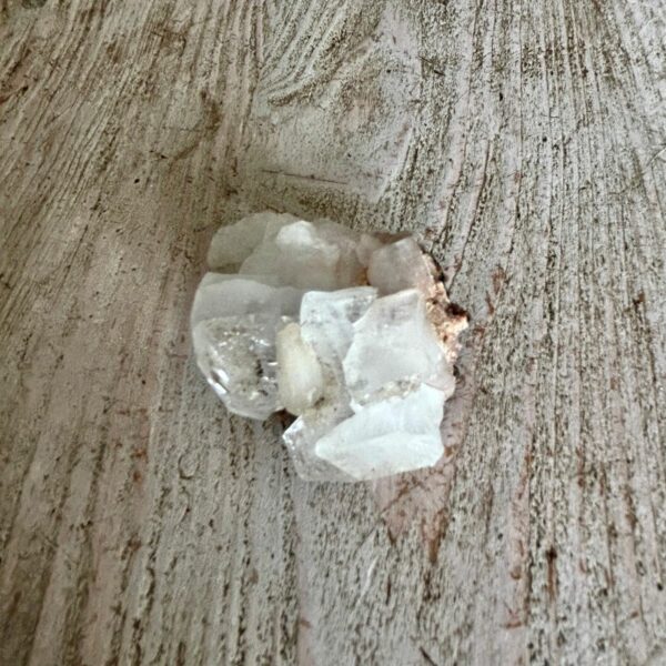 Apophyllite d'Inde - Pierres des Médiums - Boutique La Porte des Secrets