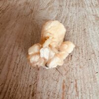 Apophyllite d'inde. Pierre de cristaux bruts - Boutique La Porte des Secrets