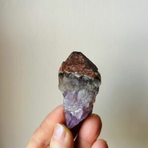 Auralite 23 brute et pointe polie Brésil qualité extra - Talisman énergétique et pierre d'alignement ciel-terre - Renforce la connexion spirituelle et l'élévation de la conscience