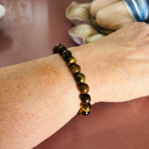 Bracelet ajustable pierre Oeil de tigre, fait à la main - perles naturelles 8 mm. Boutique La Porte des Secrets