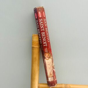 Encens Saint Benoît HEM en stick pour la protection contre les magies noires. Boutique ésotérique La Porte des Secrets