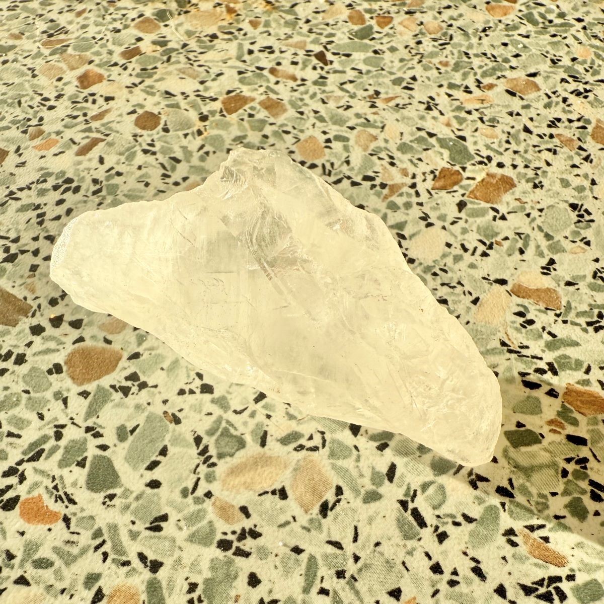 Azeztulite Cristal très rare et Extraordinaire. Cristal guérisseur et spirituel. Boutique La Porte des Secrets