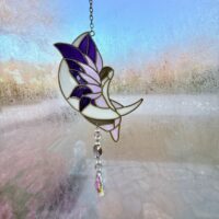 Suqspension de lumière fée lune violette 39 cm. Boutique ésotérique La Porte des Secrets